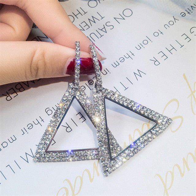 Elegant Crystal Earrings (Round Style) Gold/Silver